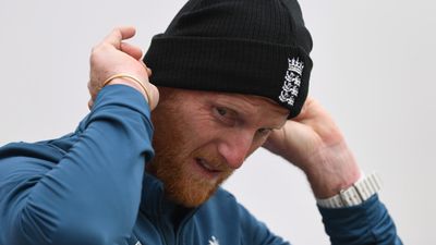 IND vs ENG: बेन स्टोक्स को चुभ गया रोहित शर्मा की शातिर कप्तानी से जुड़ा सवाल, 5 शब्द कहकर हो गए चुप बेन स्टोक्स की कप्तानी की भारत में हार के बाद काफी खिंचाई हुई है.