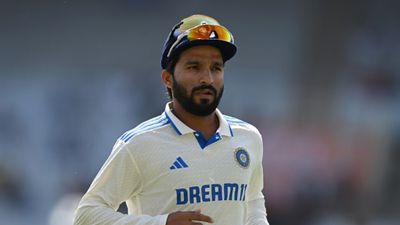 IND vs ENG, Rajat Patidar Update : रजत पाटीदार धर्मशाला टेस्ट से क्यों हुए बाहर, BCCI अपडेट के बीच खुला ये राज़ इंग्लैंड के खिलाफ टेस्ट मैच के दौरान रजत पाटीदार