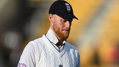 'बेन स्टोक्स के कारण इंग्लैंड की बर्बादी शुरू', BCCI प्रेसीडेंट का इंग्लिश कप्तान पर बड़ा बयान, रोहित शर्मा की जमकर तारीफ की बेन स्टोक्स की इंग्लैंड टीम भारत के खिलाफ टेस्ट सीरीज हार गई है