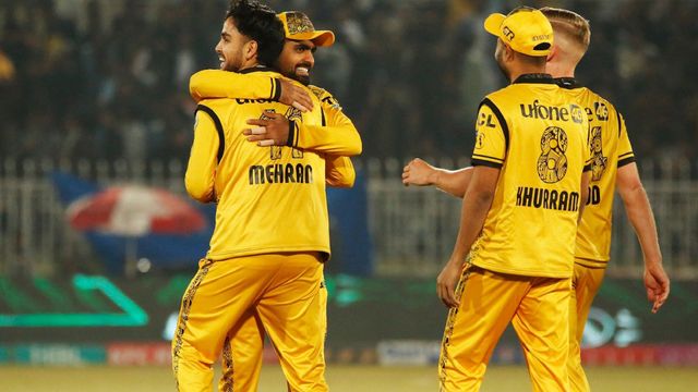 PSL 2024: बाबर आजम की तूफानी फिफ्टी से प्लेऑफ में पेशावर जल्मी, अकील हुसैन की हैट्रिक हुई बर्बाद बाबर आजम की पेशावर जाल्मी की शानदार जीत
