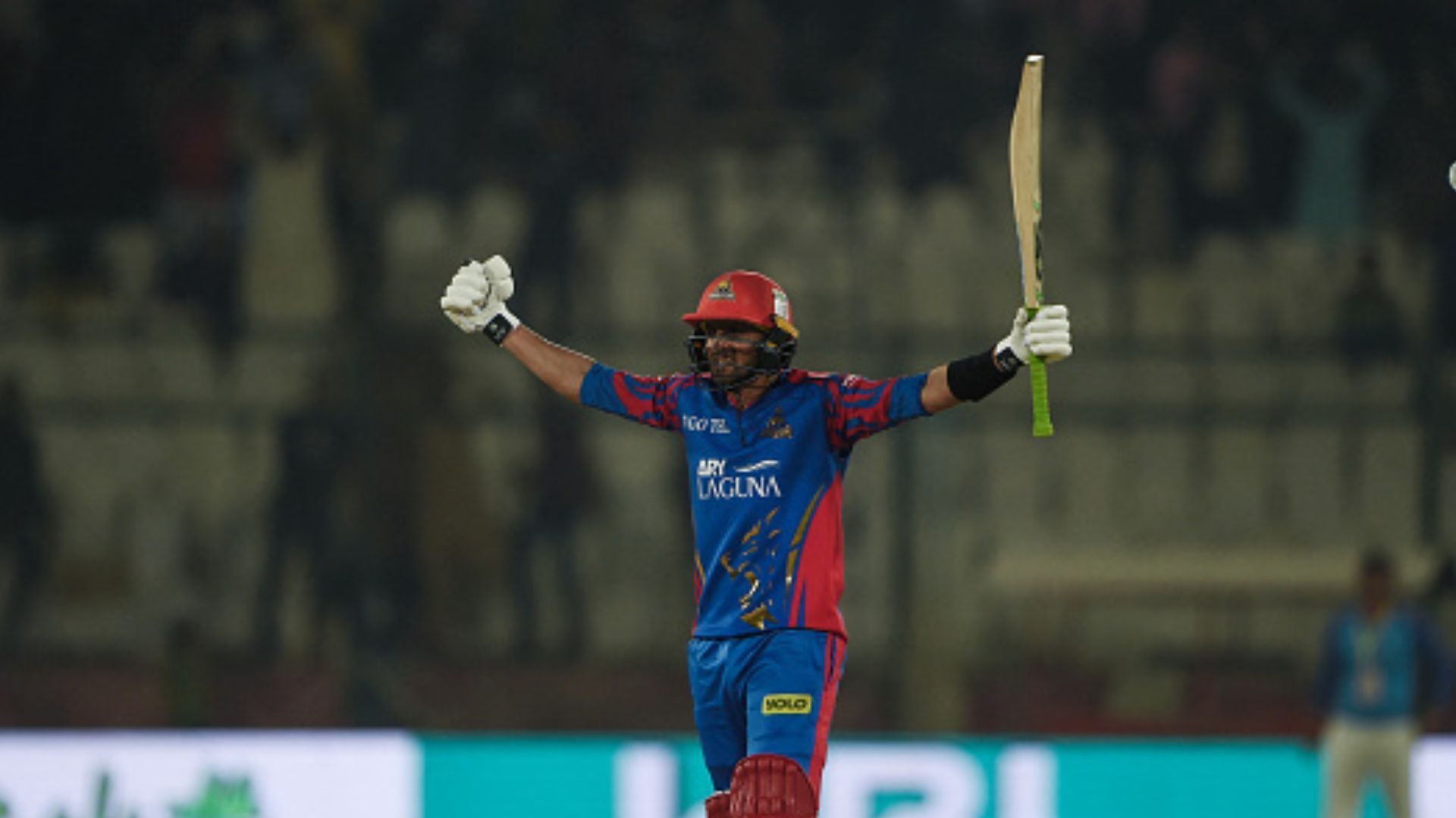 PSL : 1 गेंद 3 रन के रोमांच में शोएब मलिक के धमाल से जीती कराची किंग्स, शाहीन अफरीदी की टीम को मिली सातवीं हार 