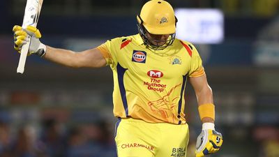 एमएस धोनी का ऑलराउंडर बनेगा पाकिस्तान की टीम का हेड कोच! PCB ने लगाया पूरा जोर पाकिस्तान क्रिकेट बोर्ड ने हेड कोच पद के लिए शेन वॉटसन ने संपर्क भी किया