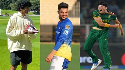 IPL 2024 में डेब्यू करने वाले वो सात खिलाड़ी, जो अपने पहले सीजन में बन सकते हैं सबसे बड़े स्टार आईपीएल के 17वें सीजन में कई नए चेहरे नजर आएंगे