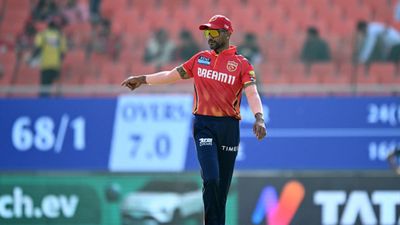 IPL 2024, PBKS vs DC : 6 गेंद में हर्षल पटेल के 25 रन खाने के बाद शिखर धवन ने किसी से नहीं की बात, जीत के बाद खुद बताया ड्रेसिंग रूम का हाल दिल्ली के खिलाफ मैच के दौरान पंजाब किंग्स के कप्तान शिखर धवन