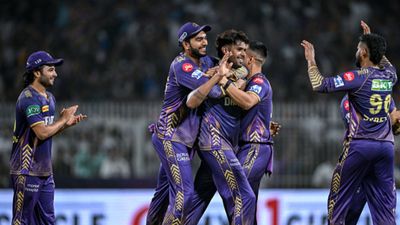 KKR vs SRH : 6 गेंद 13 रन के रोमांचक मोड़ पर श्रेयस अय्यर ने हर्षित राणा से ऐसा क्या कहा कि जीत गई KKR, अब खुला बड़ा राज आखिरी ओवर में KKR को जीत दिलाने के बाद हर्षित राणा