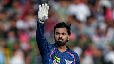 RR vs LSG : पहले ही मैच में हार के बाद केएल राहुल का छलका दर्द, कहा- लक्ष्य ज्यादा बड़ा नहीं था, इस बात ने दर्द पहुंचाया राजस्थान के खिलाफ मैच के दौरान लखनऊ के कप्तान केएल राहुल