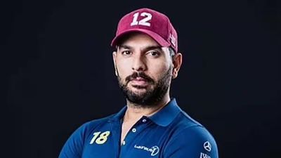 IPL 2024: युवराज सिंह 16 बॉल में फिफ्टी ठोकने वाले की चप्पल से करेंगे पिटाई! बोले- लातों के भूत बातों से नहीं मानते युवराज सिंह भारत की दो वर्ल्ड कप जीत के हीरो रहे हैं.