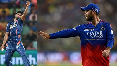 मयंक यादव की रफ्तार से चौंक गए ग्लेन मैक्सवेल, जमकर किया होमवर्क फिर भी नहीं खुला खाता, अब बयां किया दर्द आईपीएल 2024 सीजन में गेंदबाजी एक्शन के दौरान मयंक यादव और दूसरी तरफ फील्डिंग के दौरान ग्लेन