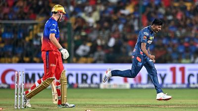 Exclusvie | मयंक यादव ने कैमरीन ग्रीन को क्लीन बोल्ड करने वाली गेंद का खोला राज, जोफ्रा आर्चर का नाम लेकर कहा - उनकी एक बॉल ने... कैमरन ग्रीन को क्लीन बोल्ड करने के बाद जोश में मयंक यादव