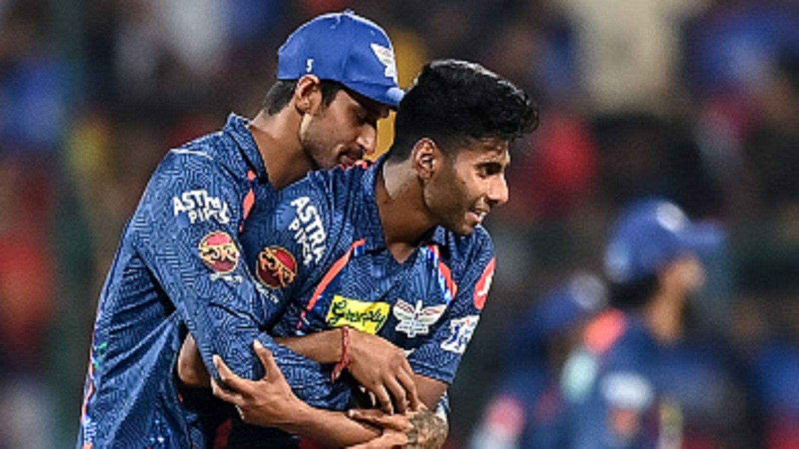 IPL 2024 Purple Cap: मयंक यादव टॉप 5 से बाहर, मुंबई इंडियंस के इस गेंदबाज की पर्पल कैप की रेस में एंट्री IPL 2024 Purple Cap: मयंक यादव टॉप 5 से बाहर, मुंबई इंडियंस के इस गेंदबाज की पर्पल कैप की रेस में एंट्री