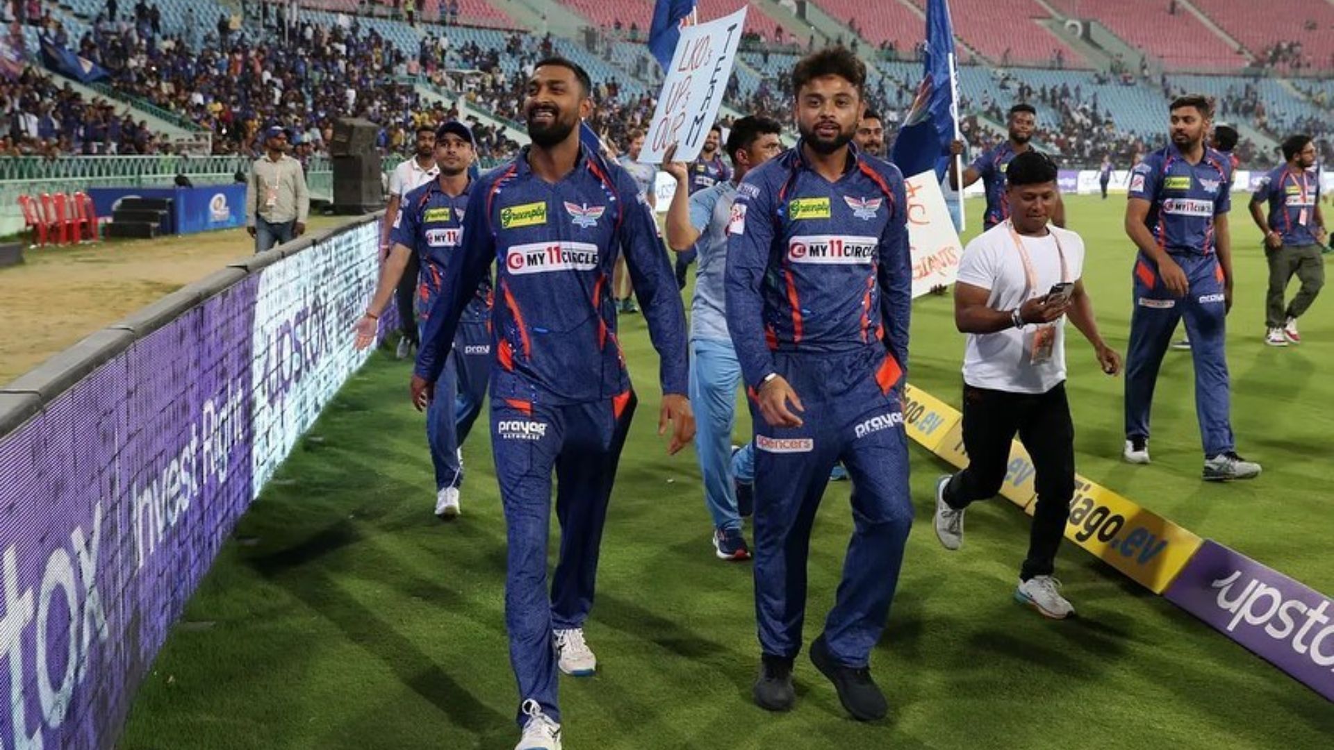 IPL में बल्लेबाजों को रन बनाने के लिए तरसा रहा ये फिरकी बॉलर, टीम इंडिया में फिर भी नहीं मिल रहा मौका, 3 साल से चल रहा बाहर