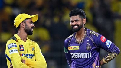 CSK vs KKR : चेन्नई से हार का केकेआर के कप्तान श्रेयस अय्यर को नहीं कोई अफसोस, कहा - अच्छा हुआ कि शुरुआत में ही... चेन्नई के खिलाफ मैच में टॉस के दौरान ऋतुराज गायकवाड़ के साथ श्रेयस अय्यर