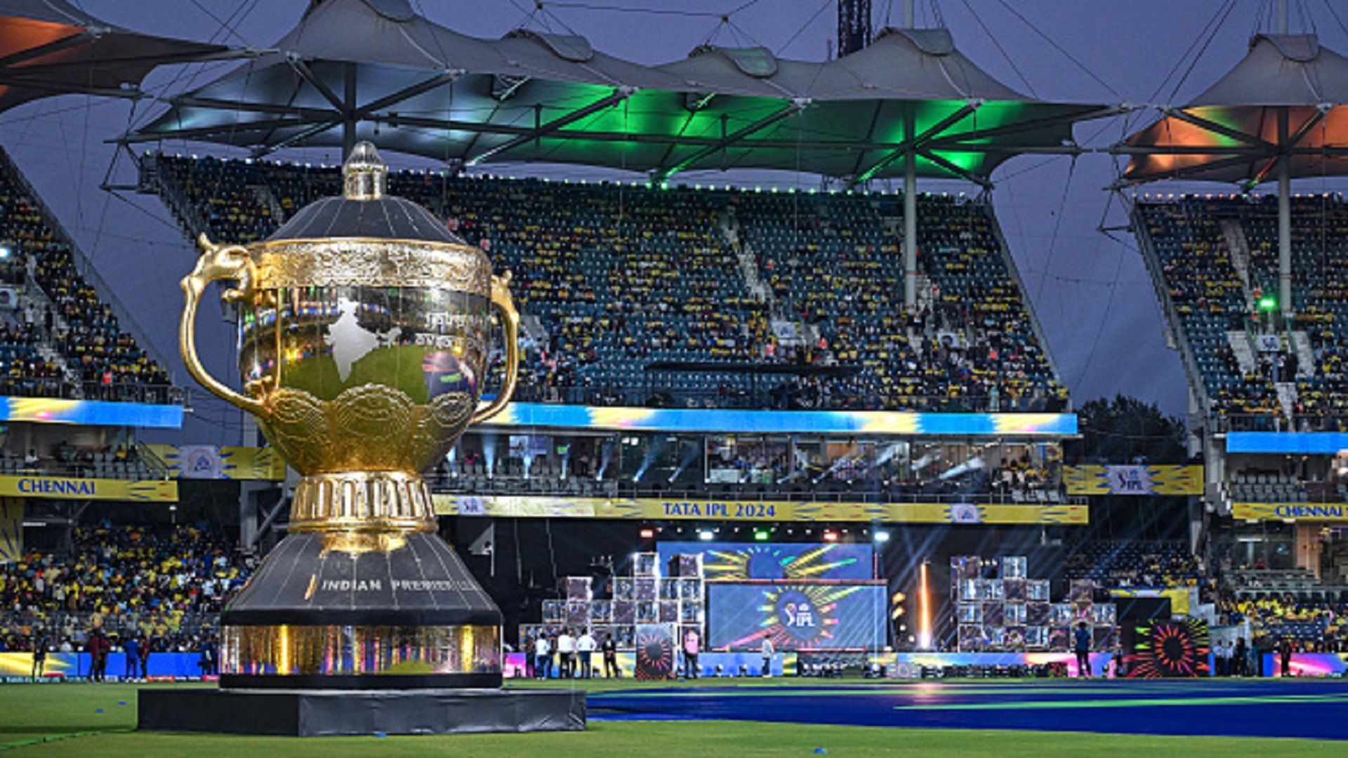 IPL Mega Auction: आईपीएल ऑक्‍शन में नहीं उतरेंगे बड़े प्‍लेयर्स! इस नियम के बदलने से फ्रेंचाइजियों की हो जाएगी मौज, अहमदाबाद में लिया जाएगा आखिरी फैसला