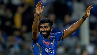 IPL 2024: जसप्रीत बुमराह ने वीडियो देखकर खुद को बनाया नंबर वन, फाइफर के बाद बोले- मैं कभी नहीं कहूंगा कि... जसप्रीत बुमराह ने बेंगलुरु के खिलाफ 5 विकेट लिए