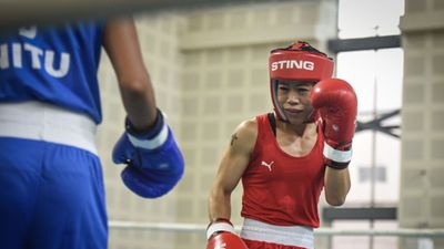 Paris Olympics: भारत को बड़ा झटका, स्टार मुक्केबाज मैरी कॉम ने इस पद से दिया इस्तीफा, पीटी उषा को लिखा पत्र प्रैक्टिस सेशन के दौरान मैरी कॉम