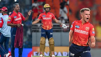 IPL 2024: 'जितेश शर्मा कभी उप- कप्तान थे ही नहीं', पंजाब किंग्स का चौंकाने वाला बयान, कहा- ये खिलाड़ी लेगा शिखर धवन की जगह मैच के दौरान संजय बांगर, जितेश शर्मा और सैम करन