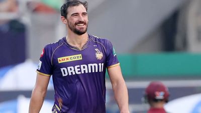 KKR vs LSG : 4 मैच में 154 रन खाने के बाद मिचेल स्टार्क ने किस प्लान से की वापसी? लखनऊ के सामने 3 विकेट लेकर खोला राज LSG के सामने गेंदबाजी करने के बाद खुश मिचेल स्टार्क