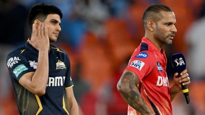 Shikhar Dhawan Injury Update : शिखर धवन गुजरात के खिलाफ आज के मैच में खेलेंगे या नहीं? कोच ब्रैड हैडिन ने दी बड़ी अपडेट गुजरात के कप्तान शुभमन गिल और पंजाब के कप्तान शिखर धवन