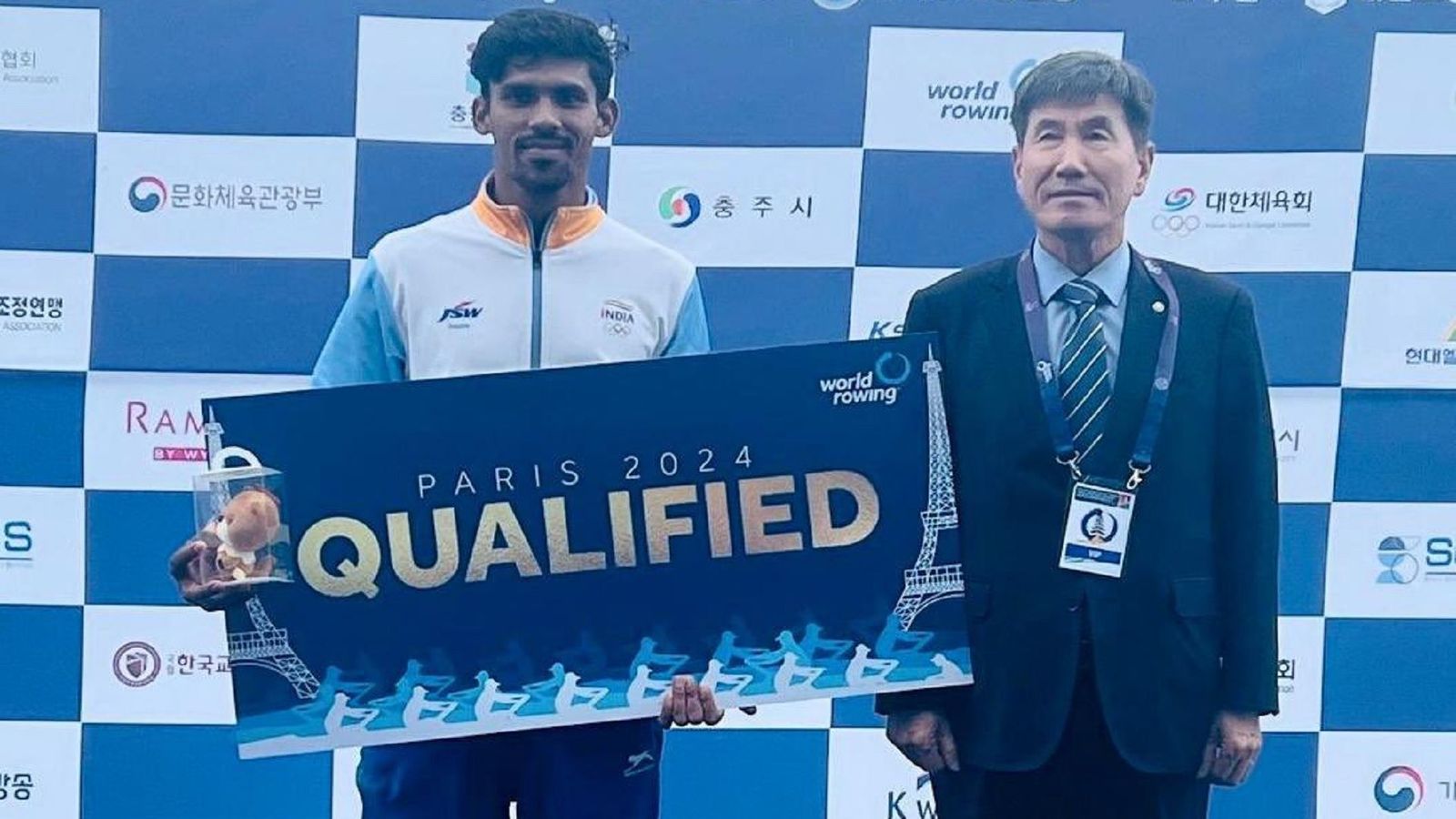 बड़ी खबर: सेना के जवान का कमाल, भारत को रोइंग में दिलाया ऐतिहासिक ओलिंपिक कोटा बड़ी खबर: सेना के जवान का कमाल, भारत को रोइंग में दिलाया ऐतिहासिक ओलिंपिक कोटा