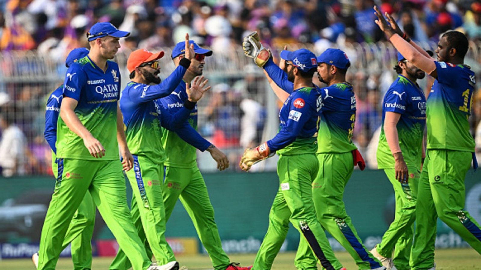 IPL 2024: RCB के छह ओवर में लुटाए 75 रन, डु प्लेसी- विराट कोहली की टीम के नाम आईपीएल इतिहास का सबसे शर्मनाक रिकॉर्ड दर्ज IPL 2024: RCB के छह ओवर में लुटाए 75 रन, डु प्लेसी- विराट कोहली की टीम के नाम आईपीएल इतिहास का सबसे शर्मनाक रिकॉर्ड दर्ज