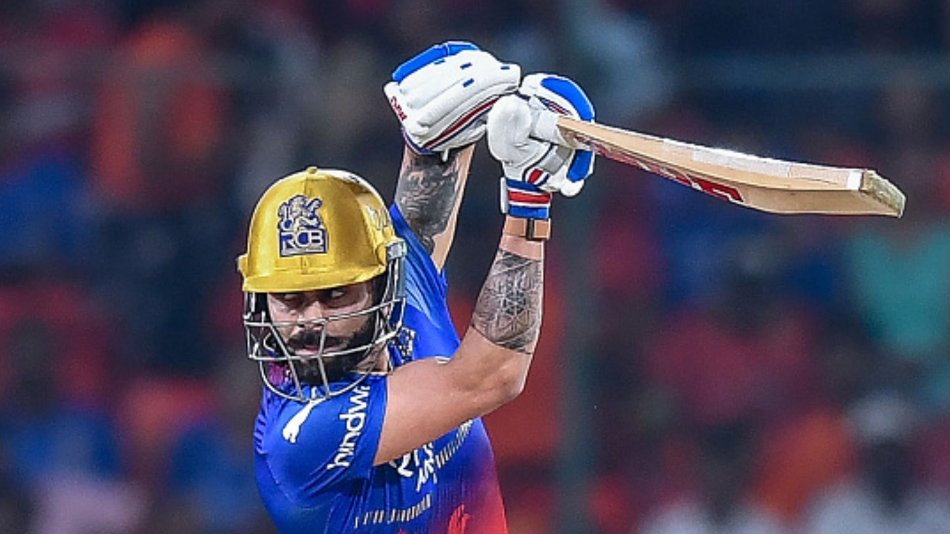 SRH vs RCB: विराट कोहली ने ठोक दिए 4000 रन, 10 IPL सीजन में वो किया जो अब तक दुनिया का कोई बल्लेबाज नहीं कर पाया