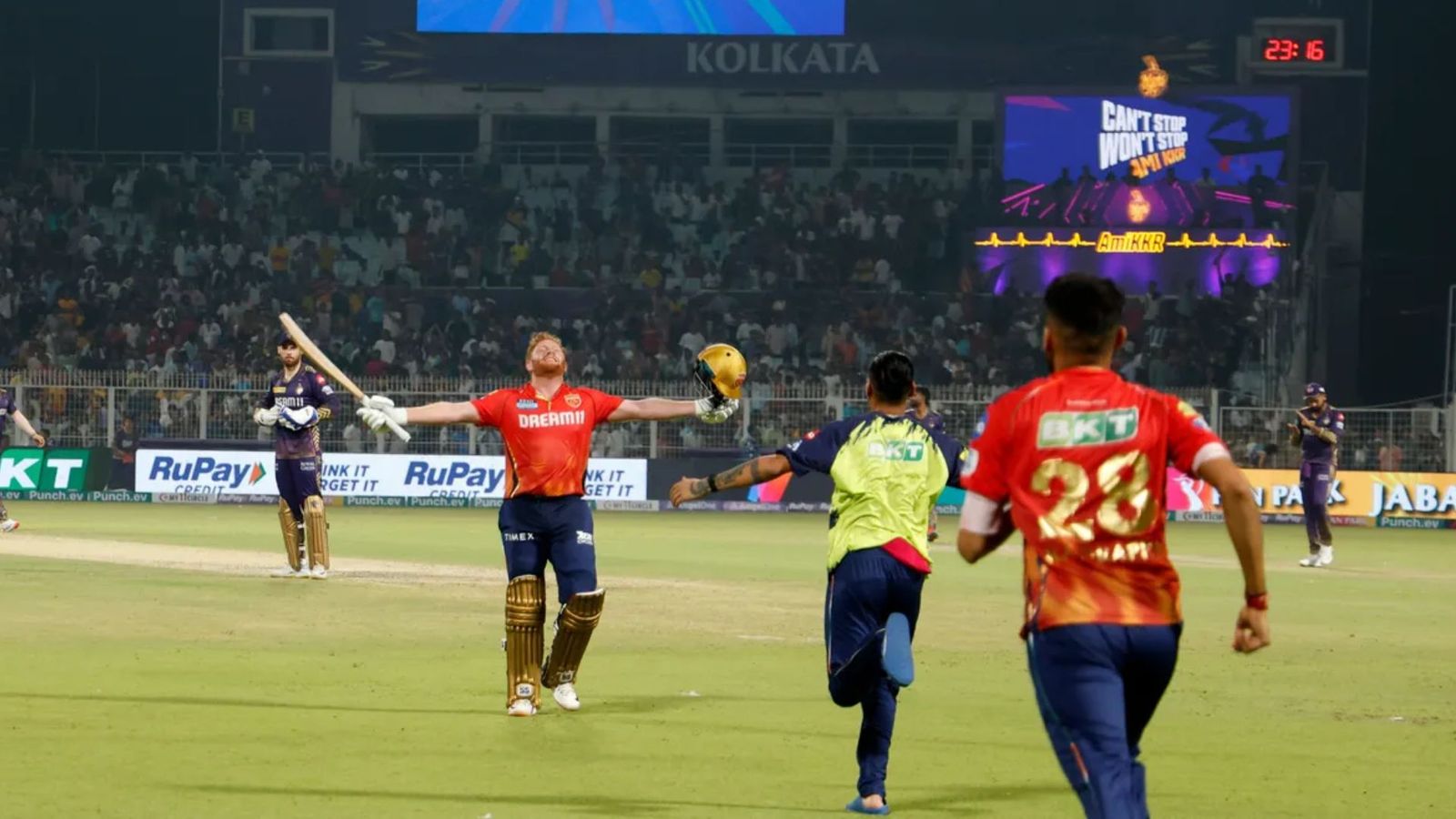 IPL 2024 Points Table : पंजाब किंग्स की जीत से हार्दिक पंड्या वाली मुंबई इंडियंस को तगड़ा नुकसान, KKR की हार से अंकतालिका में हुआ ये फेरबदल  IPL 2024 Points Table : पंजाब किंग्स की जीत से हार्दिक पंड्या वाली मुंबई इंडियंस को तगड़ा नुकसान, KKR की हार से अंकतालिका में हुआ ये फेरबदल