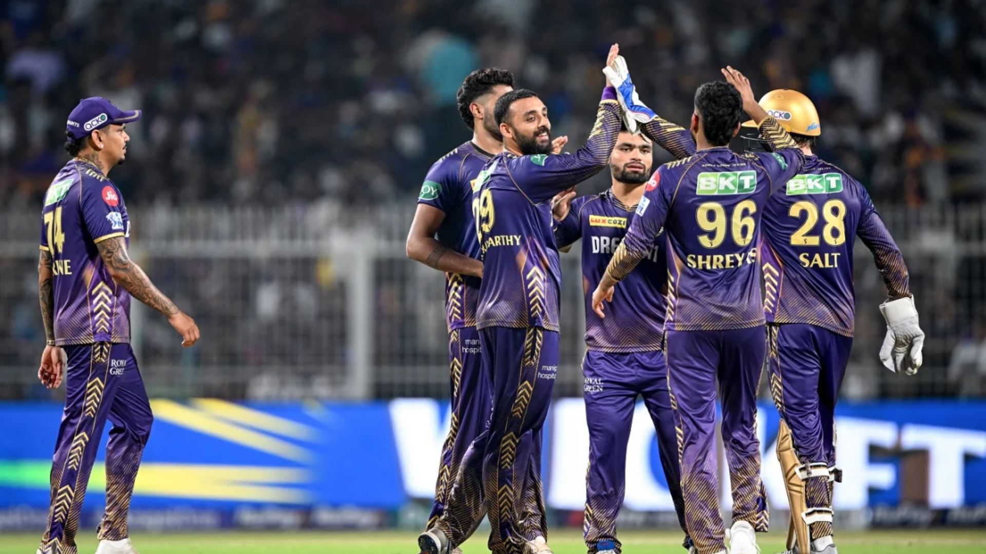 'चीयरलीडर्स सिर्फ छक्के लगने पर ही नाचें', KKR के खिलाड़ी ने दिल्ली कैपिटल्स को हराकर यह क्या कह दिया!