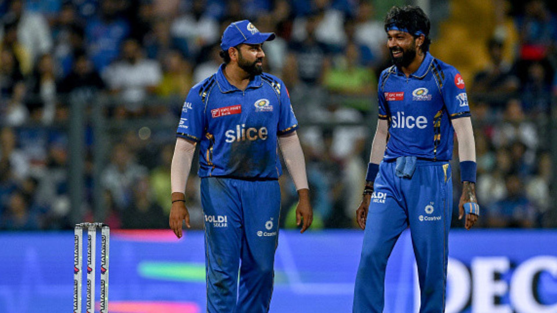 MI vs KKR : रोहित शर्मा मुंबई इंडियंस की Playing XI से हुए बाहर, हार्दिक पंड्या की कप्तानी में उनके साथ पहली बार हुआ ऐसा 