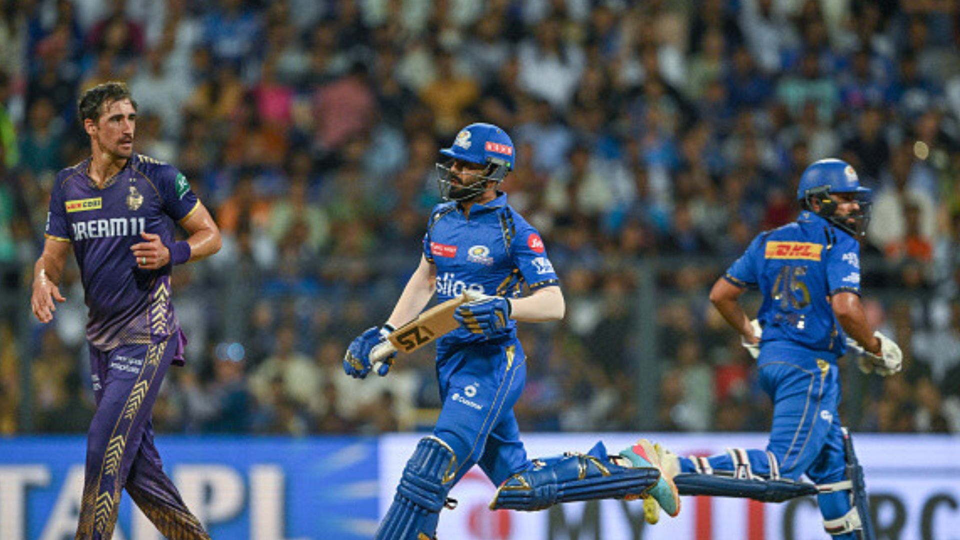 MI vs KKR : अय्यर की तूफानी बल्लेबाजी और स्टार्क के कहर से KKR ने मुंबई को उसके घर में किया ढेर, हार्दिक पंड्या की टीम IPL से हुई बाहर 