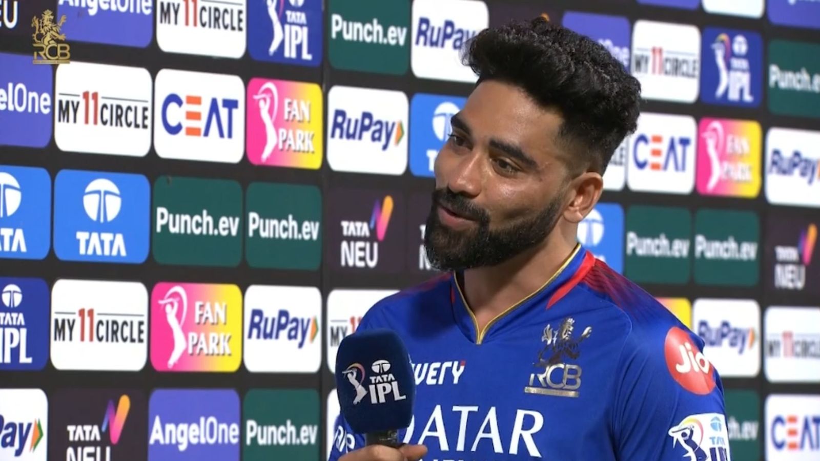 RCB vs GT : बीमारी से उठकर सिराज ने बरपाया कहर, आरसीबी को जीत दिलाने के बाद कहा - मैं जब सुबह उठा तो... RCB vs GT : बीमारी से उठकर सिराज ने बरपाया कहर, आरसीबी को जीत दिलाने के बाद कहा - मैं जब सुबह उठा तो...