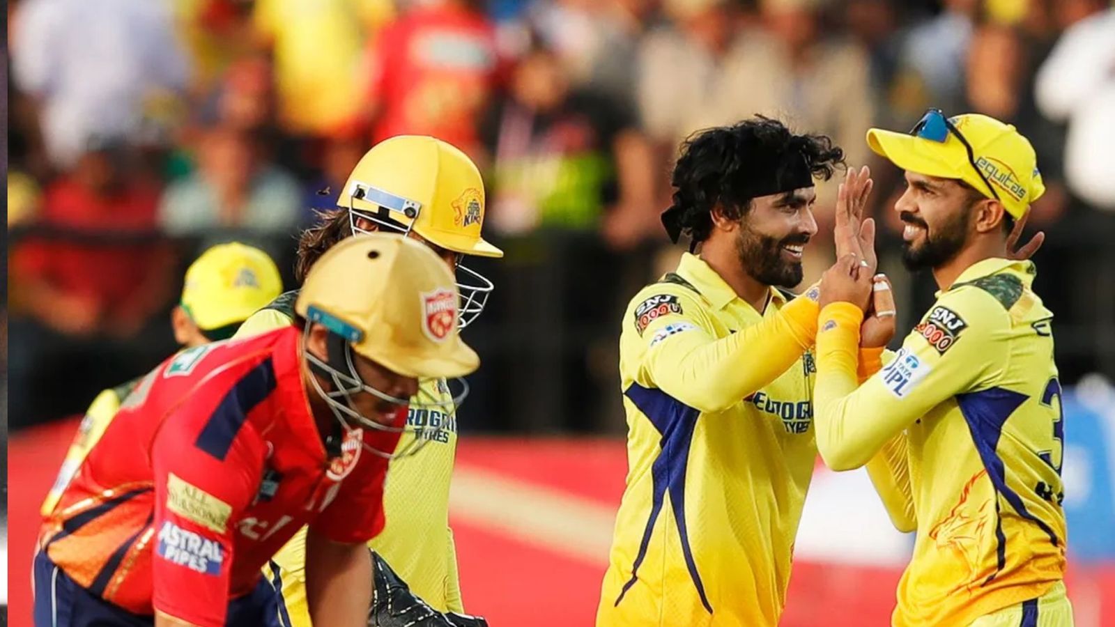 PBKS vs CSK : जडेजा के हरफनमौला खेल से चेन्नई ने ढहाया पंजाब का किला, लगातार 5 हार, 3 साल और तीसरे कप्तान के साथ धर्मशाला किया फतह PBKS vs CSK : जडेजा के हरफनमौला खेल से चेन्नई ने ढहाया पंजाब का किला, लगातार 5 हार, 3 साल और तीसरे कप्तान के साथ धर्मशाला किया फतह