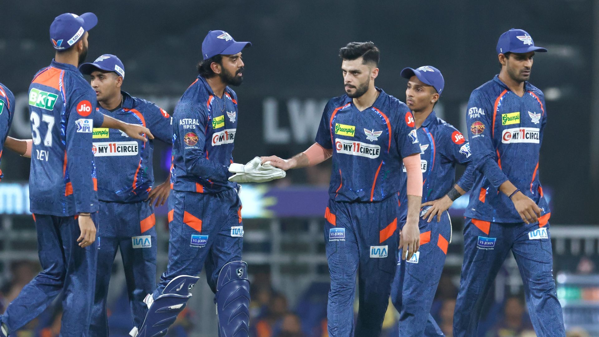 LSG vs KKR: लखनऊ सुपर जायंट्स ने कोलकाता के खिलाफ उतारे 13 खिलाड़ी, IPL में दूसरी बार हुई ऐसी घटना, जानिए क्यों