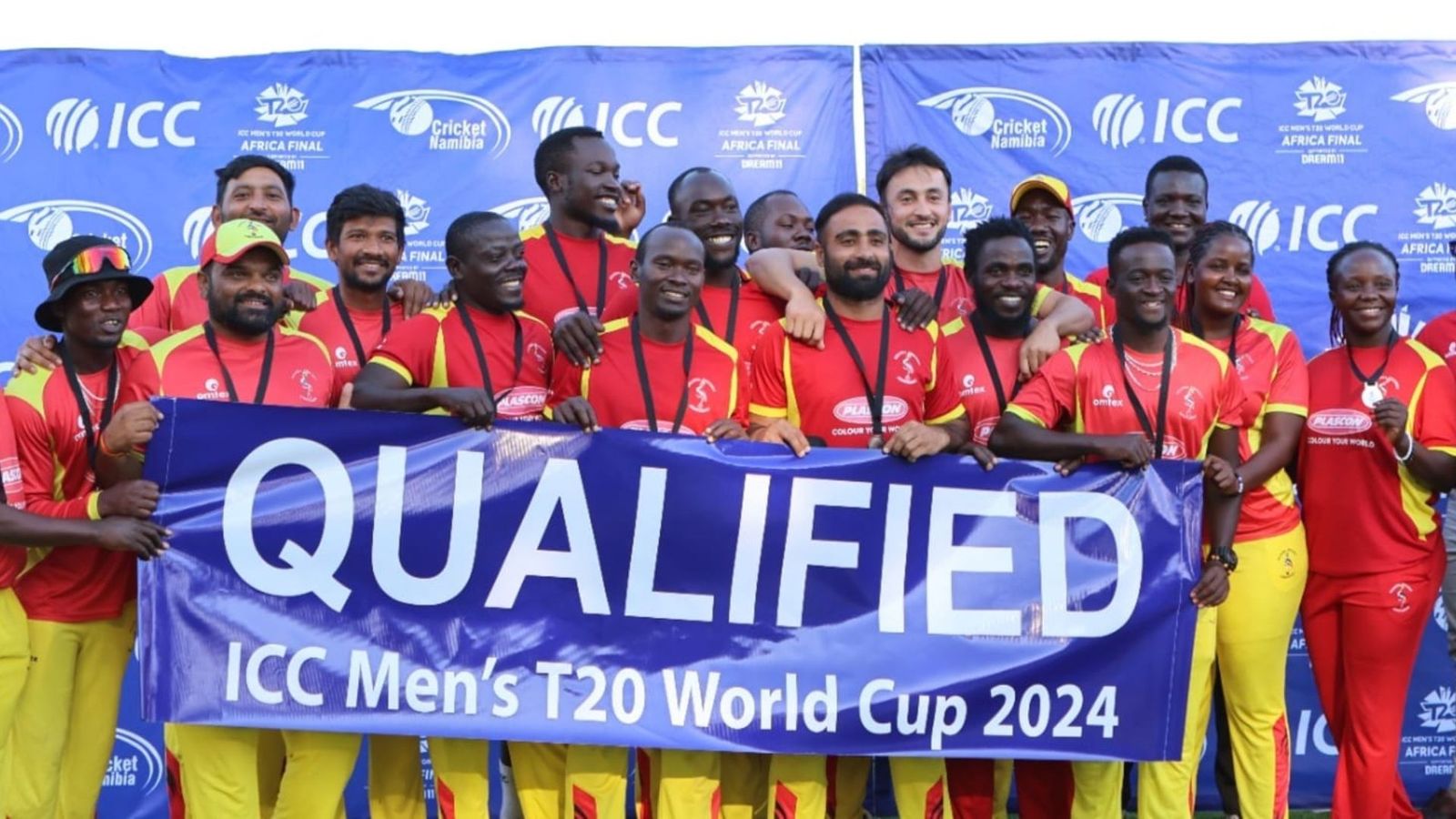 Uganda T20 World Cup Squad: जिम्बाब्वे को टी20 वर्ल्ड कप से बाहर करने वाले देश की स्क्वॉड का ऐलान, पुजारा के साथी और 43 साल के खिलाड़ी को मिली जगह Uganda T20 World Cup Squad: जिम्बाब्वे को टी20 वर्ल्ड कप से बाहर करने वाले देश की स्क्वॉड का ऐलान, पुजारा के साथी और 43 साल के खिलाड़ी को मिली जगह
