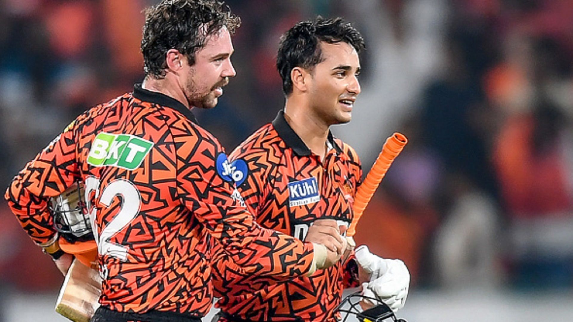 IPL Points Table: लखनऊ के खिलाफ रिकॉर्डतोड़ जीत से हैदराबाद की प्लेऑफ रेस में एंट्री, मुंबई बनी आईपीएल 2024 से बाहर होने वाली पहली टीम IPL Points Table: लखनऊ के खिलाफ रिकॉर्डतोड़ जीत से हैदराबाद की प्लेऑफ रेस में एंट्री, मुंबई बनी आईपीएल 2024 से बाहर होने वाली पहली टीम