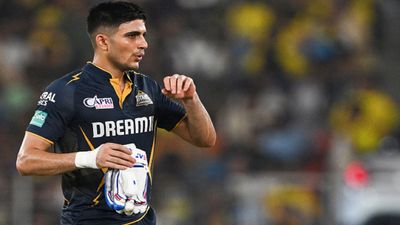 Shubman Gill Injury Update: शुभमन गिल ने चोट पर दी बड़ी अपडेट, चेन्नई के खिलाफ मैदान से जाना पड़ा था बाहर चेन्नई सुपर किंग्स के खिलाफ गुजरात के कप्तान शुभमन गिल