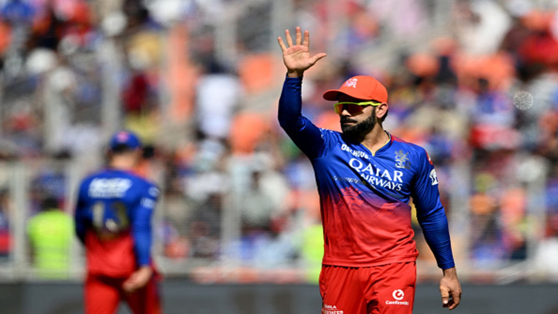 विराट कोहली के 250वें IPL मैच से पहले RCB ने पोस्ट की  स्पेशल फोटो, दूसरी फ्रेंचाइजियों को चिढ़ाया विराट कोहली के 250वें IPL मैच से पहले RCB ने पोस्ट की  स्पेशल फोटो, दूसरी फ्रेंचाइजियों को चिढ़ाया