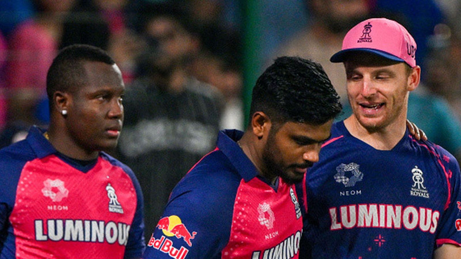 RR vs PBKS : राजस्थान रॉयल्स की हार के बाद जोस बटलर पर भड़के इरफ़ान पठान, कहा - देश पहले लेकिन IPL को बीच में छोड़ना... RR vs PBKS : राजस्थान रॉयल्स की हार के बाद जोस बटलर पर भड़के इरफ़ान पठान, कहा - देश पहले लेकिन IPL को बीच में छोड़ना...