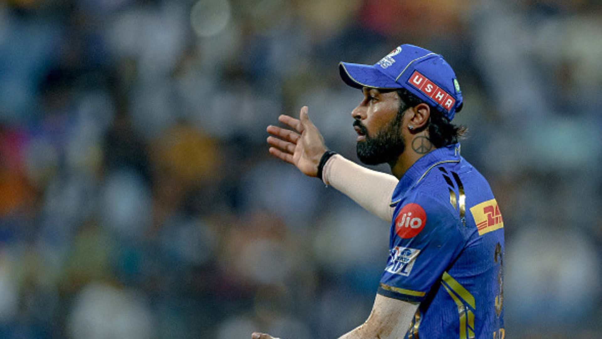 Hardik Pandya : IPL 2025 के आगाज में हार्दिक पंड्या नहीं होंगे मुंबई इंडियंस के कप्तान,  BCCI ने लिया बड़ा फैसला, जानें क्या है मामला ? 