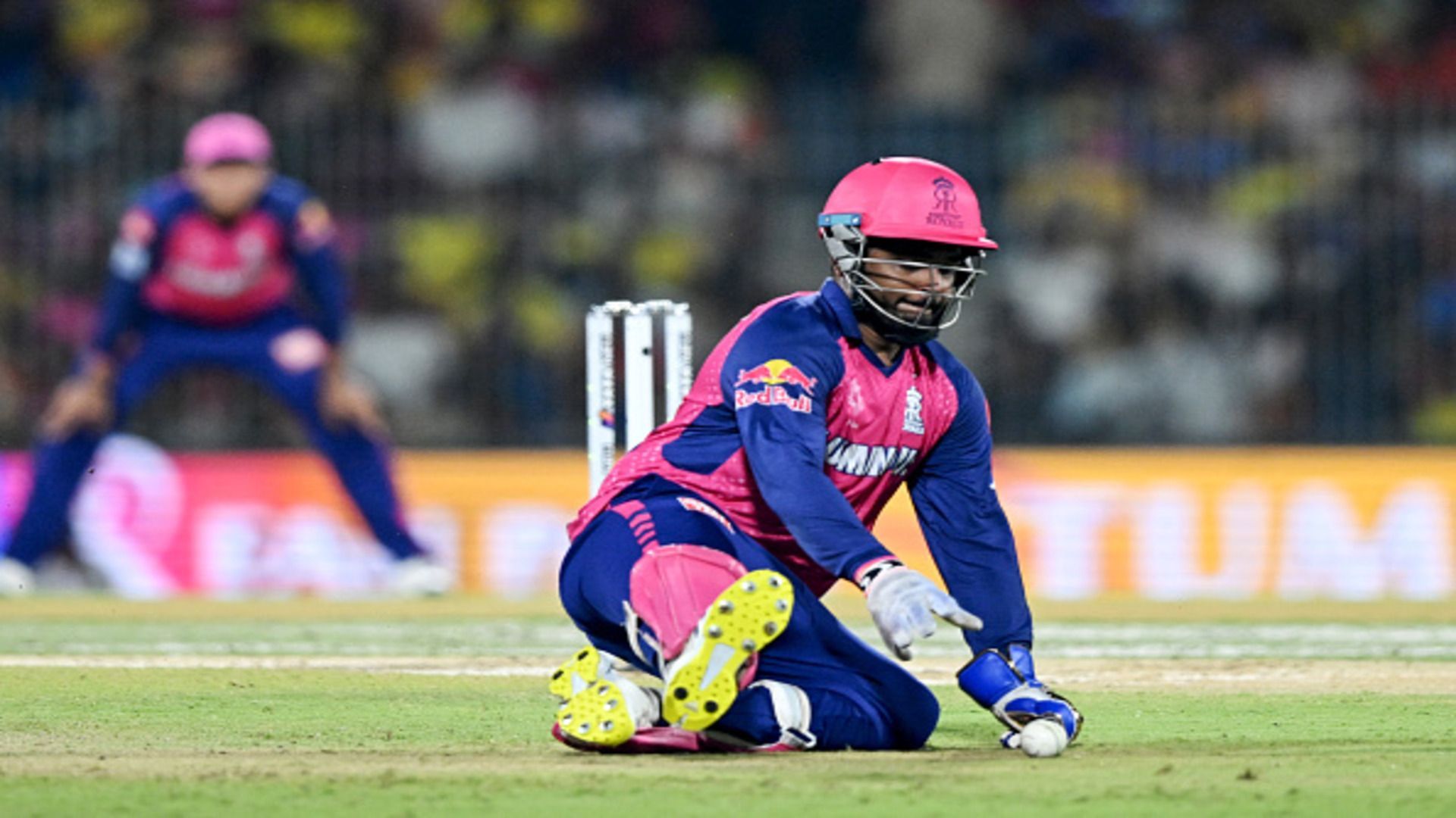 SRH vs RR: संजू सैमसन ने एक ही गेंद पर त्रिपाठी और हेड को दिया जीवनदान, अश्विन को आया गुस्सा, कहा- ये क्या...