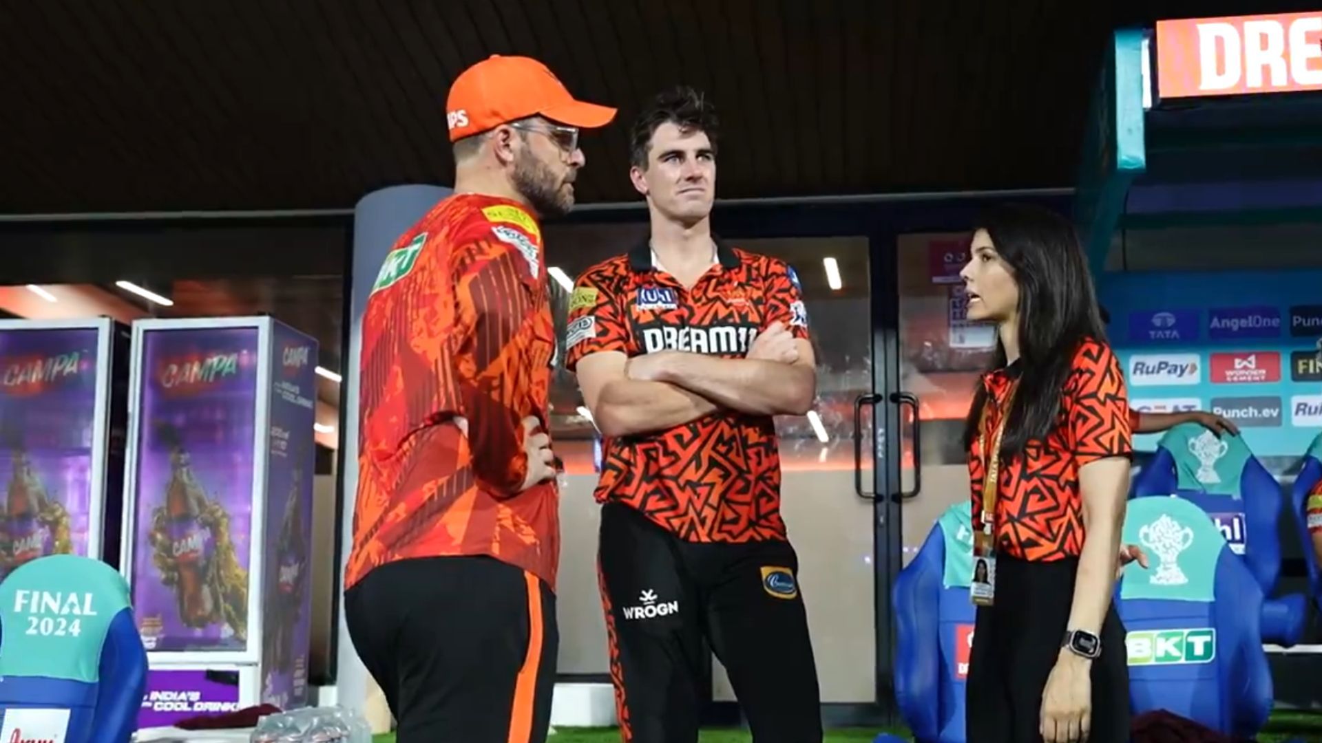 काव्या मारन IPL 2024 Final हार के बाद सनराइजर्स हैदराबाद के ड्रेसिंग रूम में पहुंची, कहा- ऐसे मत दिखो, बाकी 9 टीमें...