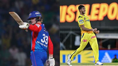 IPL 2024: इन 5 युवा खिलाड़ियों ने पूरी तरह बदल दिया IPL, जेक फ्रेजर से लेकर अभिषेक शर्मा लिस्ट में शामिल फिफ्टी ठोकने के बाद जेक फ्रेजर मैकगर्क और विकेट लेने के बाद जश्न मनाते मथीशा पथिराना