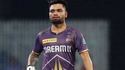 IPL 2024: 'मुझे इतने पैसे मिलने चाहिए थे', KKR ने जीता खिताब तो रिंकू सिंह ने IPL सैलरी को लेकर किया बड़ा खुलासा ट्रेनिंग सेशन के दौरान रिंकू सिंह