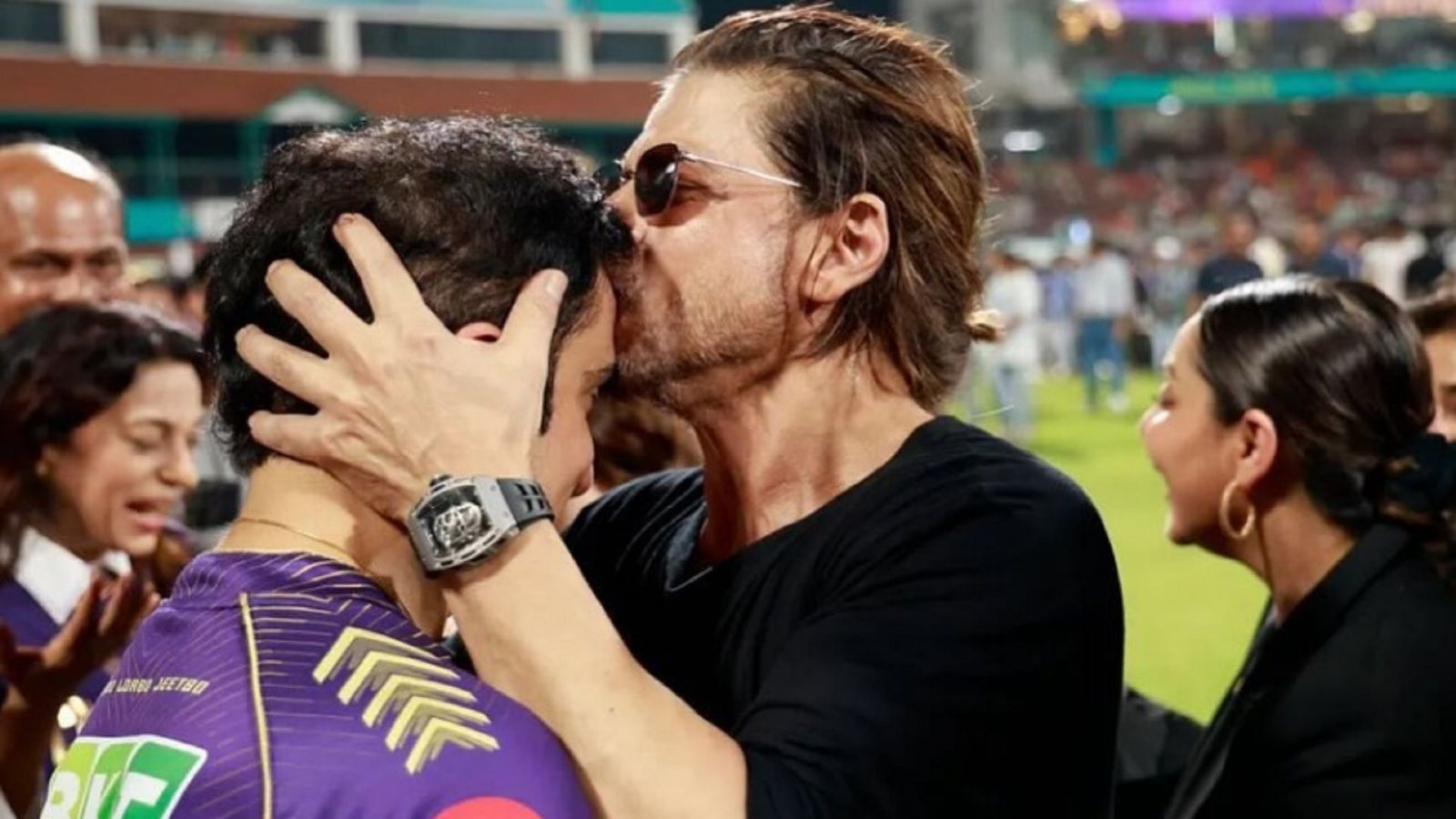 गौतम गंभीर ने कोलकाता को IPL चैंपियन बनाने के बाद ठुकराया शाहरुख खान का बड़ा ऑफर, कहा- वो हार गए, मैं कभी भी... गौतम गंभीर ने कोलकाता को IPL चैंपियन बनाने के बाद ठुकराया शाहरुख खान का बड़ा ऑफर, कहा- वो हार गए, मैं कभी भी...