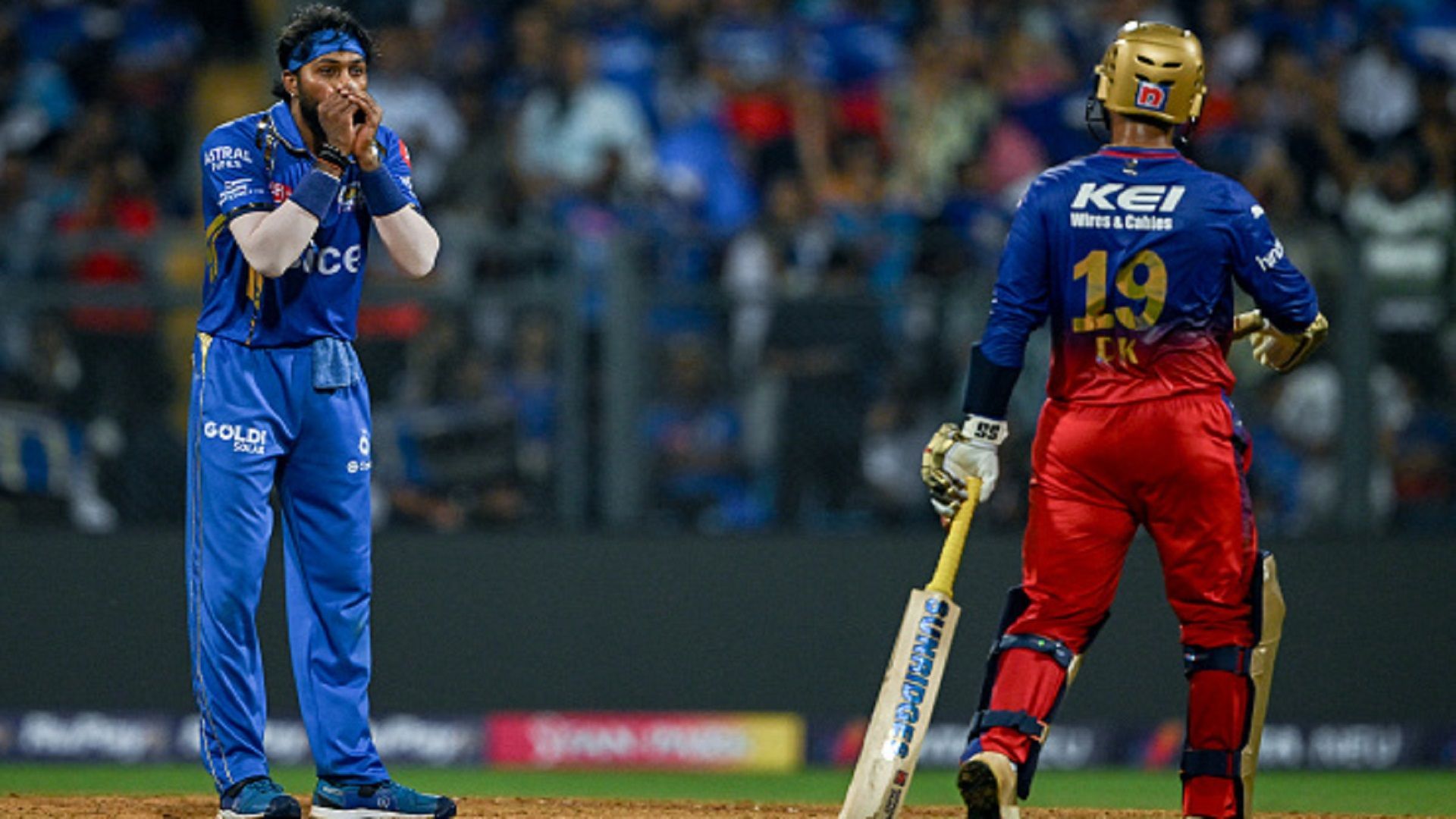 'हार्दिक पंड्या ने मुझे स्लेज किया',  IPL 2024 में मुंबई इंडियंस के कप्‍तान को लेकर दिनेश कार्तिक का हैरान करने वाले खुलासा