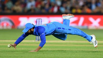 Most Catches in T20 World Cup: इस खिलाड़ी के नाम टी20 वर्ल्ड कप में सबसे ज्यादा कैच लेने का रिकॉर्ड, रोहित शर्मा बन सकते हैं नंबर वन रोहित शर्मा के नाम टी20 वर्ल्ड कप में 16 कैच हैं