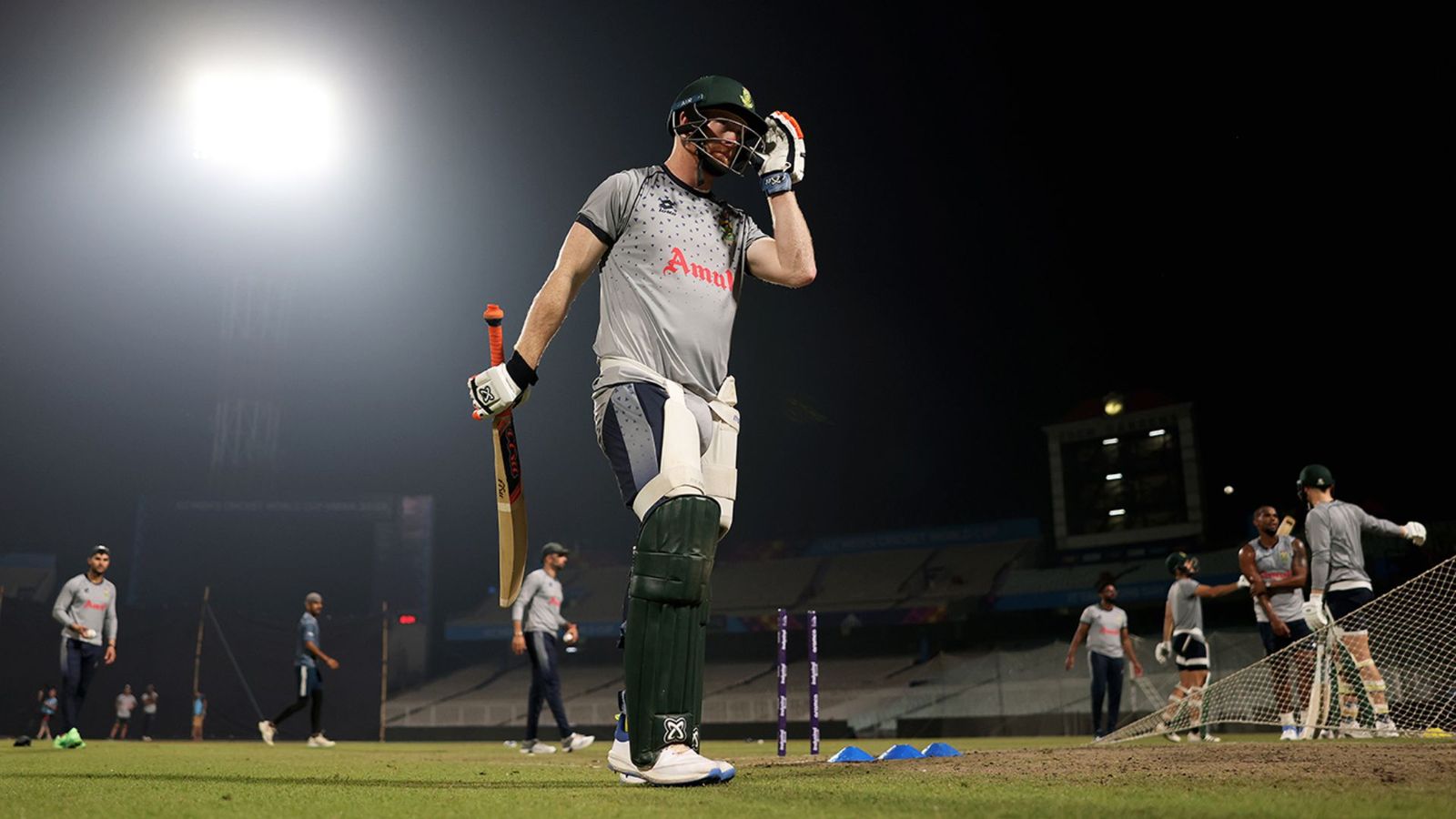 हेनरिक क्लासन ने आईपीएल टीम मालिकों से जुड़ा बड़ा राज खोला, बोले- उन्हें वे ही खिलाड़ी पसंद आते हैं जो... हेनरिक क्लासन ने आईपीएल टीम मालिकों से जुड़ा बड़ा राज खोला, बोले- उन्हें वे ही खिलाड़ी पसंद आते हैं जो...