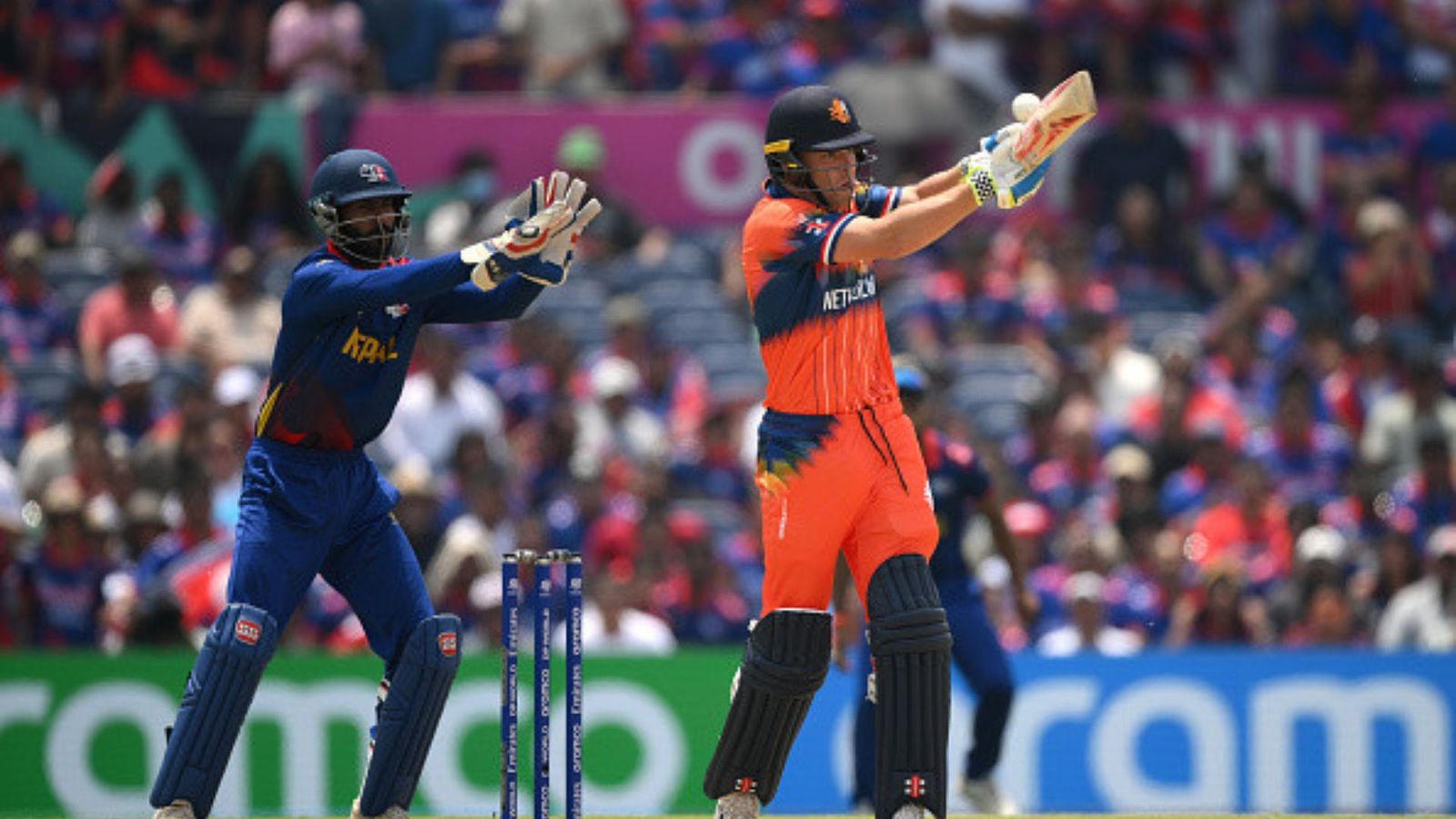 T20 World Cup: नेपाल की दिलेरी और जुनून पर भारी पड़ा नेदरलैंड्स का अनुभव, बॉलर्स और ओ'डॉड के दम पर छह विकेट से जीता मुकाबला T20 World Cup: नेपाल की दिलेरी और जुनून पर भारी पड़ा नेदरलैंड्स का अनुभव, बॉलर्स और ओ'डॉड के दम पर छह विकेट से जीता मुकाबला