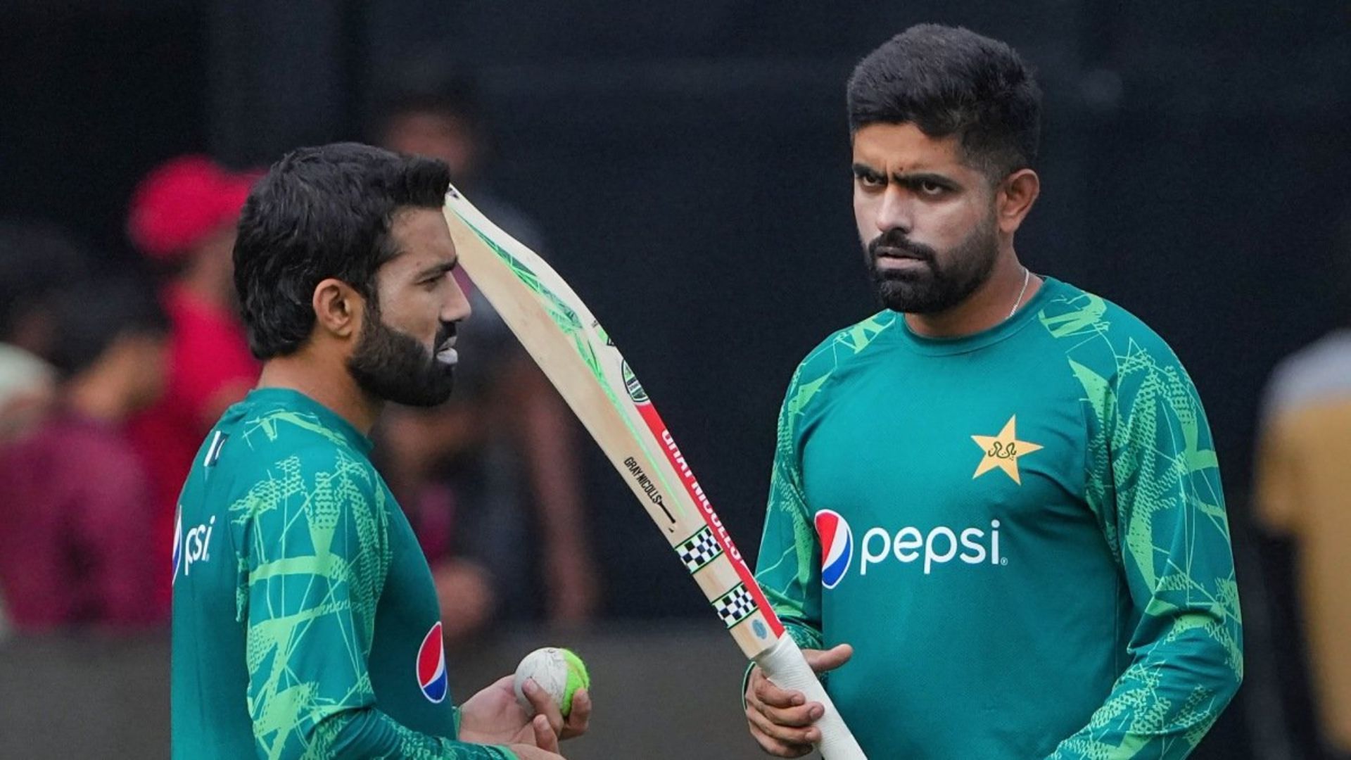 T20 World Cup: पाकिस्तान-इंग्लैंड, श्रीलंका और न्यूजीलैंड पर पहले राउंड से बाहर होने का खतरा, जानिए क्या है आगे जाने का गणित