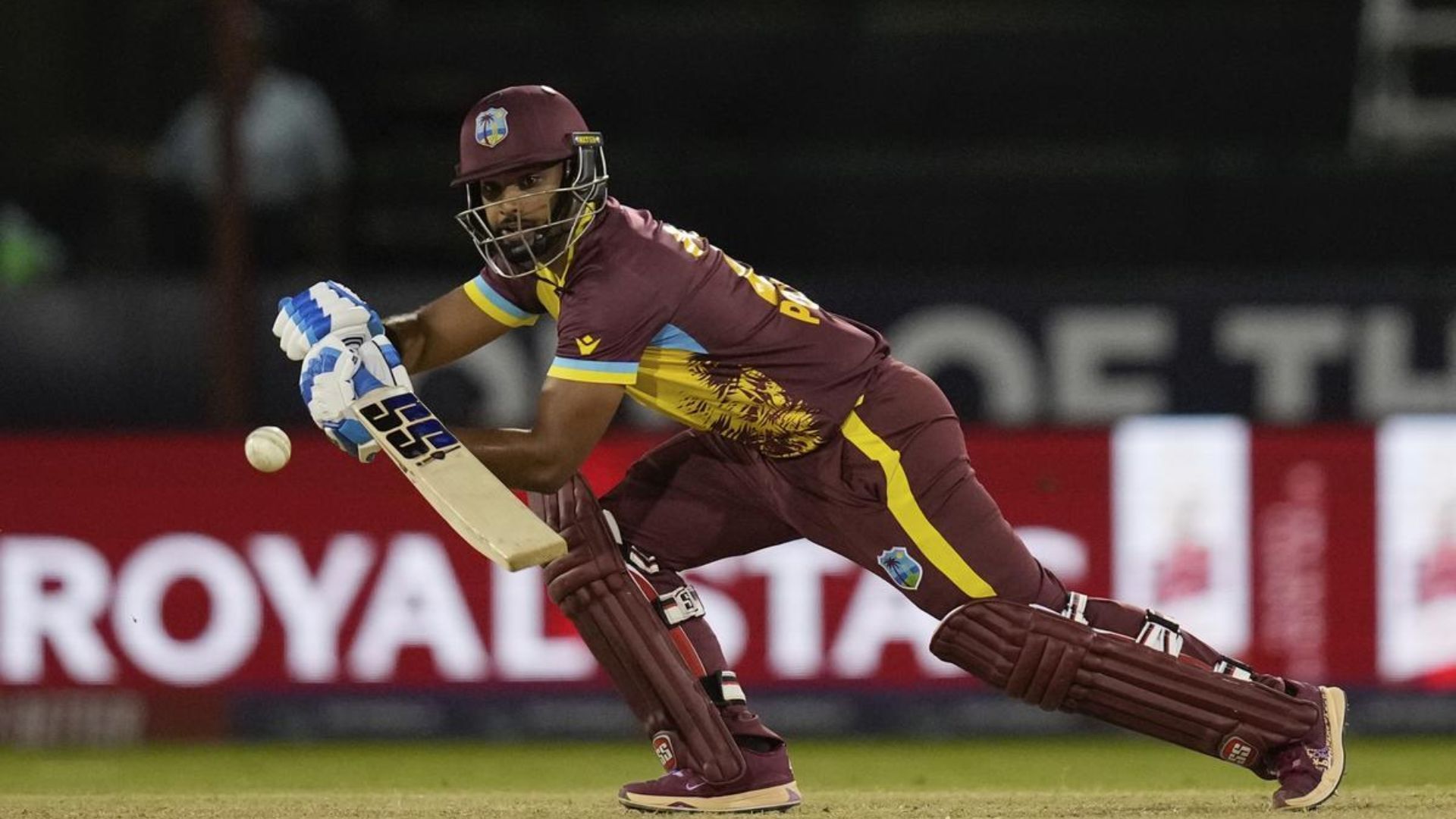 T20 WC 2024 WI vs NZ: निकोलस पूरन ने तोड़ा क्रिस गेल का रिकॉर्ड, टी20 इंटरनेशनल में बने बल्लेबाजी के नए बादशाह T20 WC 2024 WI vs NZ: निकोलस पूरन ने तोड़ा क्रिस गेल का रिकॉर्ड, टी20 इंटरनेशनल में बने बल्लेबाजी के नए बादशाह