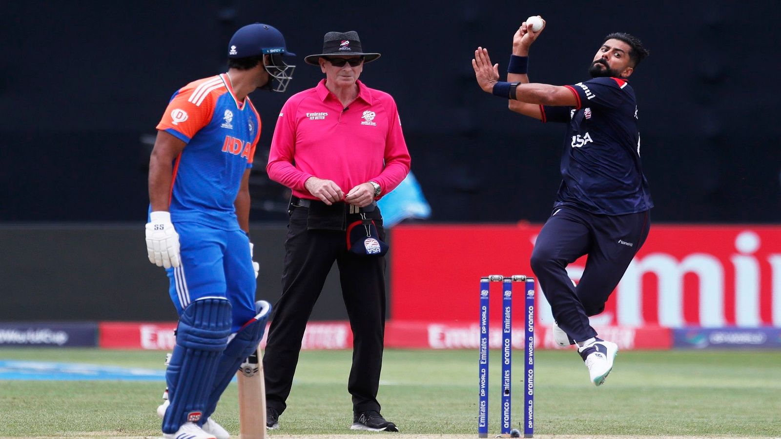 IND vs USA: भारत को मिले पांच रन की पेनल्टी पर अमेरिका के कोच का बड़ा बयान, कहा- हमारे खिलाड़ियों ने तो इस नियम के बारे में सुना तक नहीं था IND vs USA: भारत को मिले पांच रन की पेनल्टी पर अमेरिका के कोच का बड़ा बयान, कहा- हमारे खिलाड़ियों ने तो इस नियम के बारे में सुना तक नहीं था